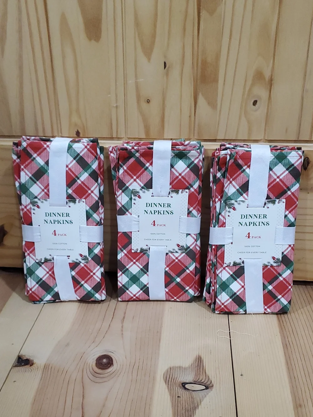 Nwt Plaid Christmas Napkins